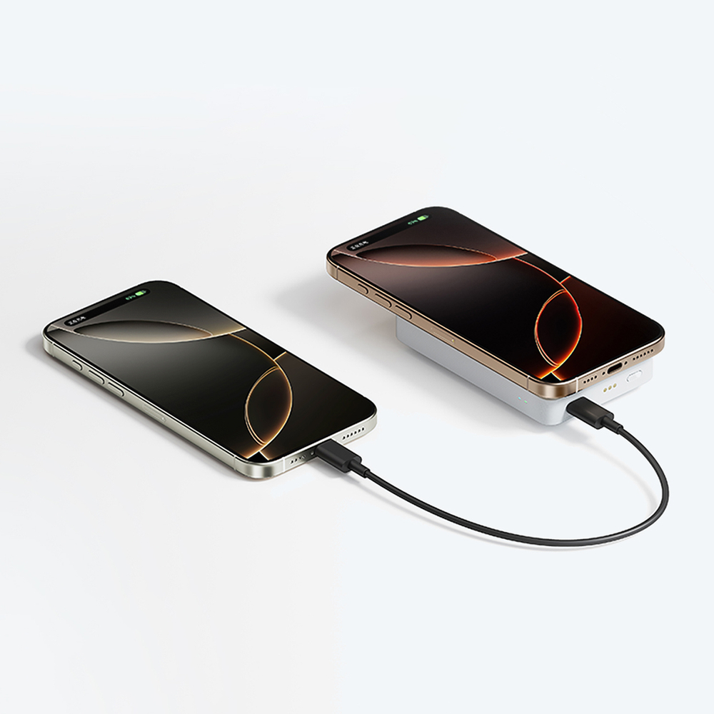 Cuktech WPB100N 10000mAh magnētiskais ārējais akumulators ar statīvu, 20W, balts