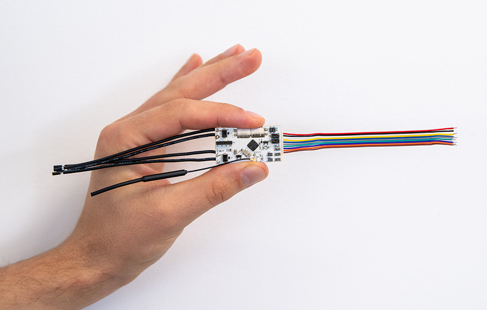 Universal WiFi controller Shelly Plus UNI (2)