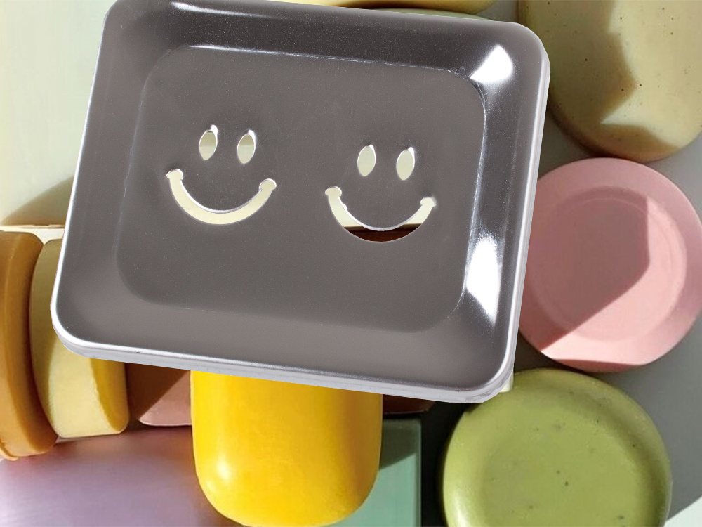 Wall-Mounted Metal Soap Dish with Drainage, Silver (1)