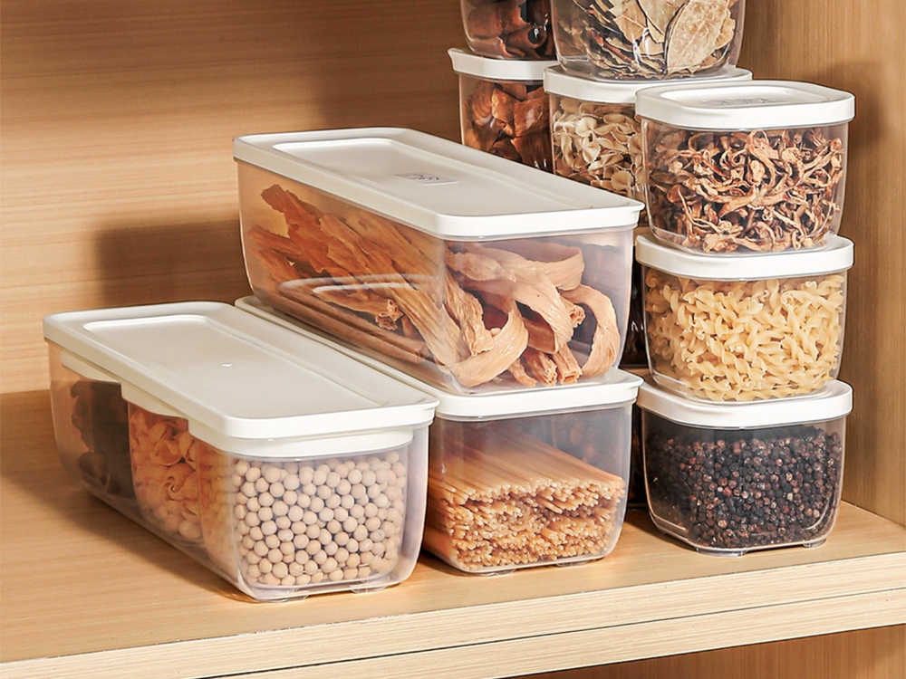 Food Storage Container 2.8L with Lid, Kitchen and Fridge Organizer Bin