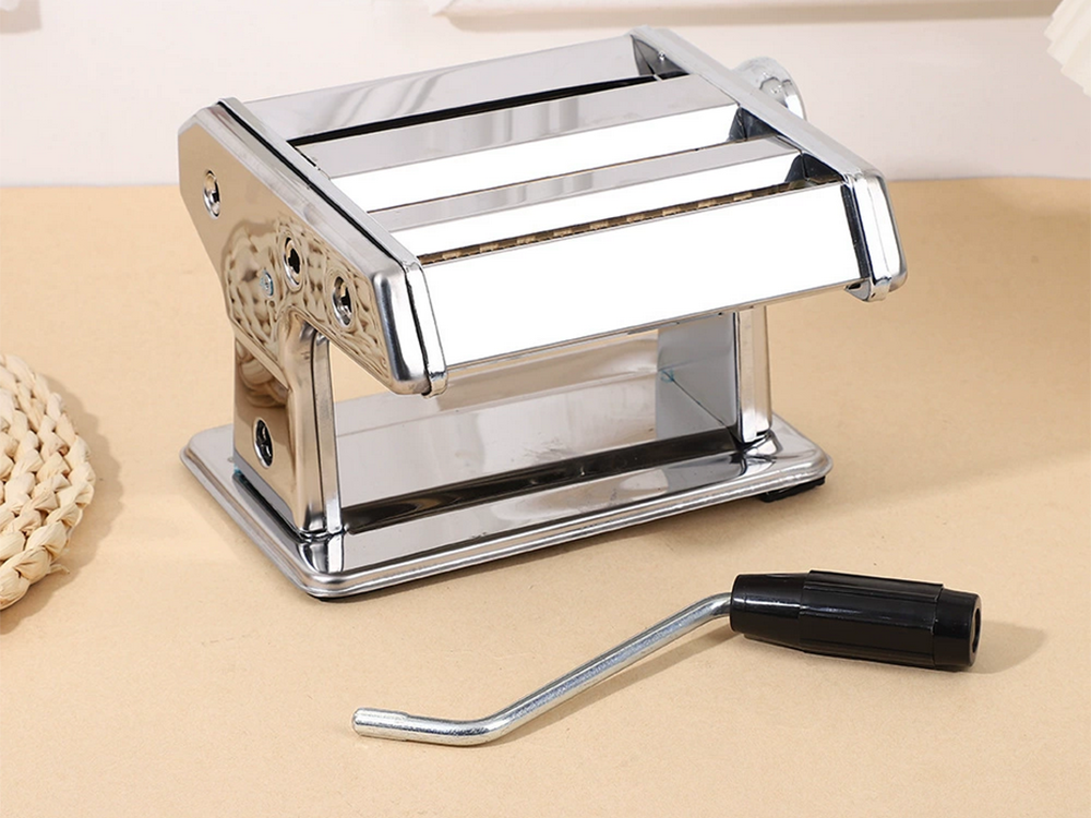 Pasta Maker Machine for Homemade Spaghetti and Lasagna, Stainless Steel with 7 Settings