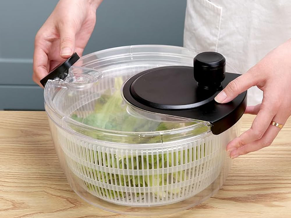 Salad Spinner and Vegetable Dryer 4L Capacity, Grey (2)