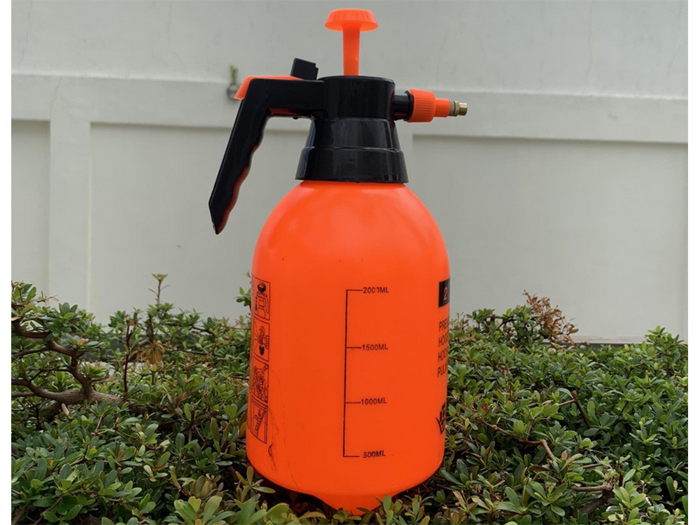 Spiediena smidzinātājs augiem, 2L, oranžs