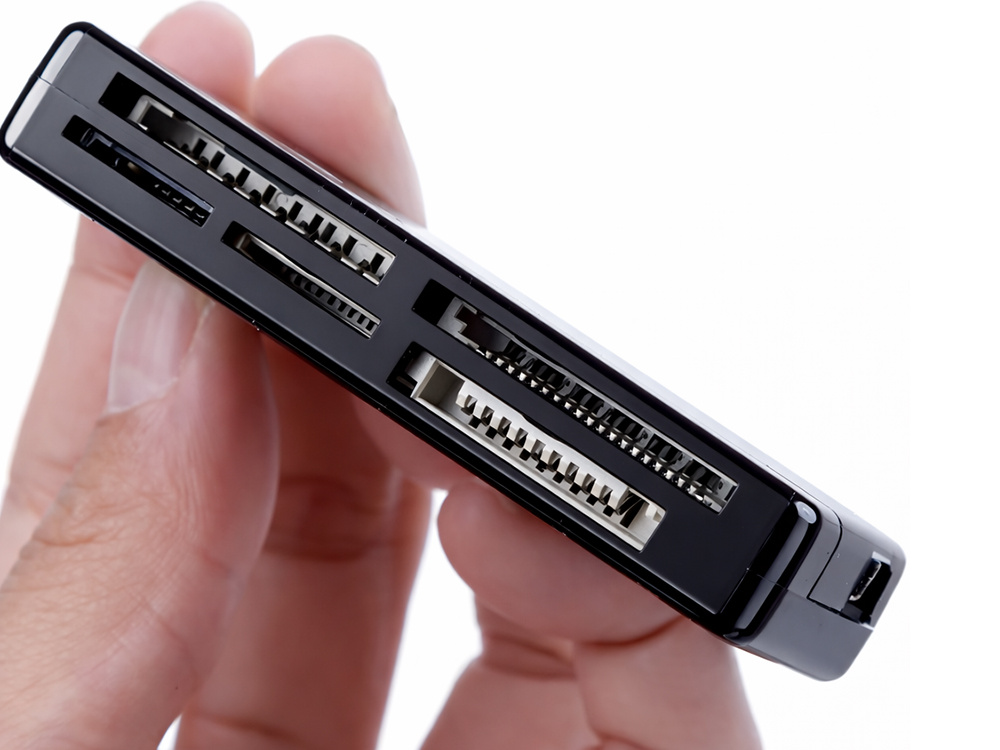 Atmiņas karšu lasītājs USB Multi CF SD Micro SD XD MS MMC (2)