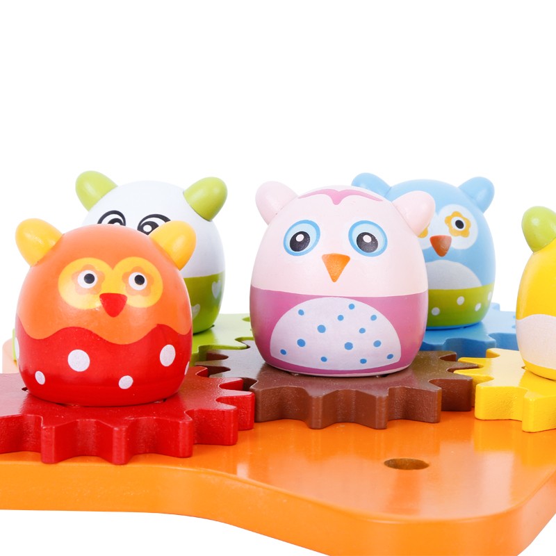 Onshine koka attīstošā rotaļlieta ar zobratiem un olām (1)