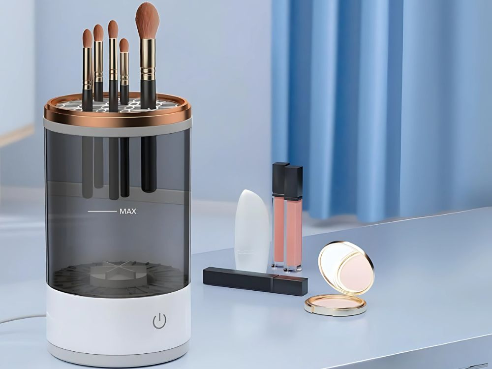 USB elektriskais tīrītājs un žāvētājs kosmētikas otām un sūkļiem, Balts (0)