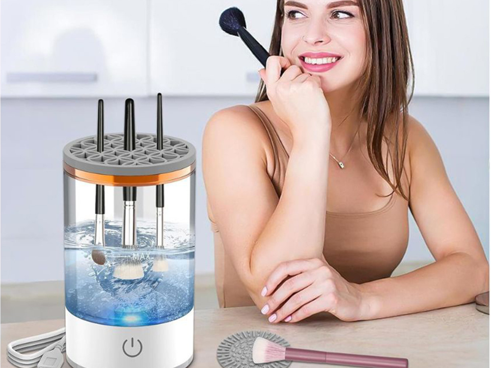 USB elektriskais tīrītājs un žāvētājs kosmētikas otām un sūkļiem, Balts (3)