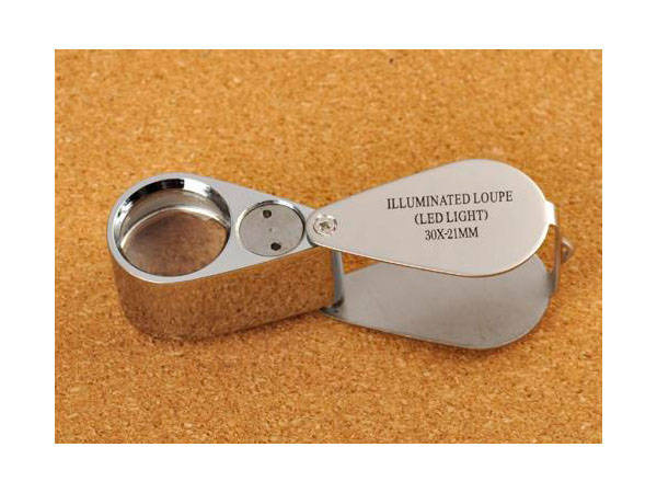 Juveliera lupa 30x 21mm, salokāma kabatas lupa ar 2 LED apgaismojumu (1)