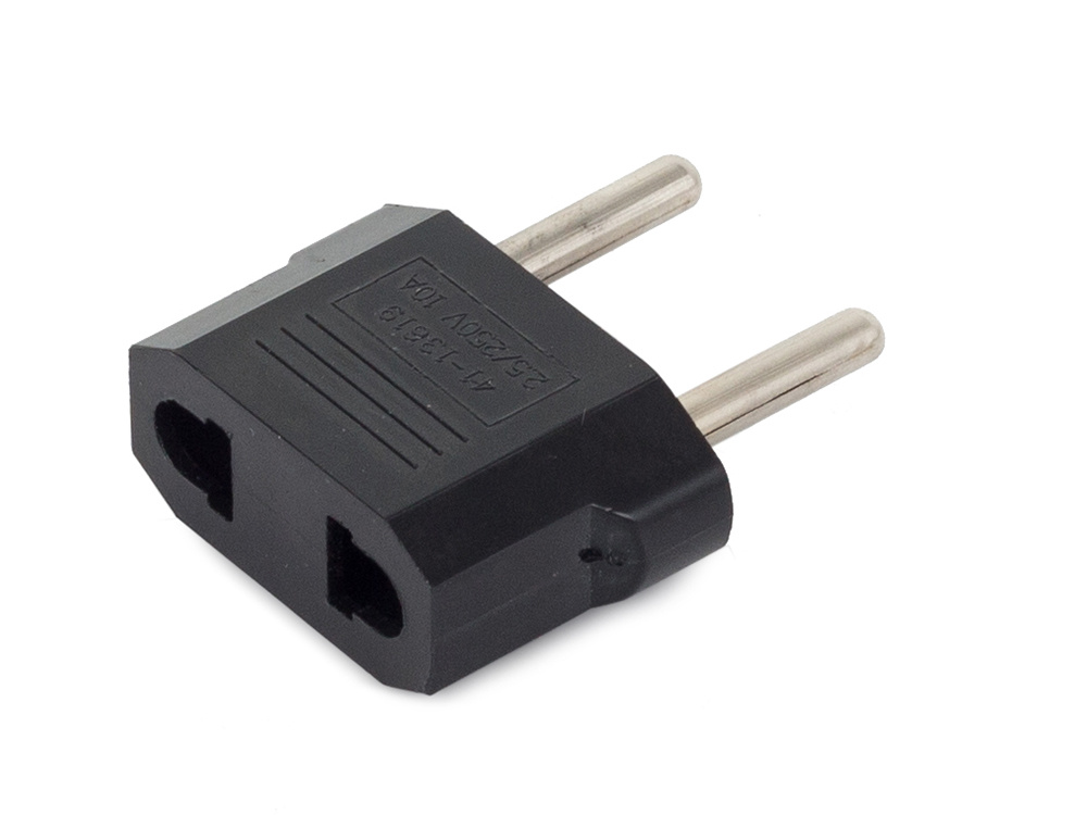 Universāls strāvas adapteris poļu rozetei, 125V–250V, 6A (1)