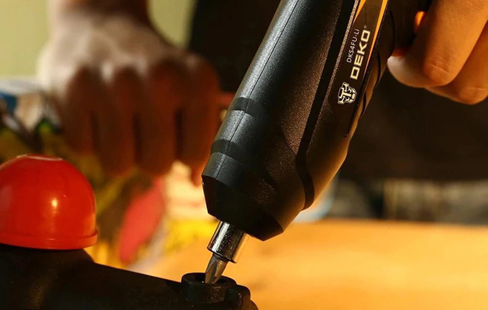 Набор Электроотвертки Deko Tools DKCS3.6O, 3,6 В l Electric Screwdriver Kit (0)