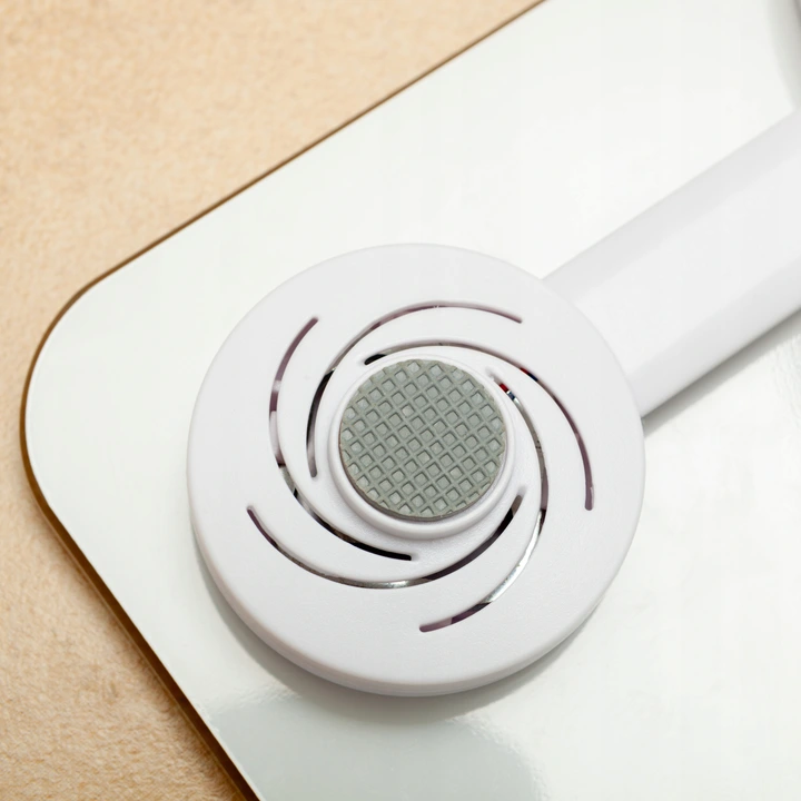 Умные напольные весы Eldom TWO500 с Bluetooth, белые (3)