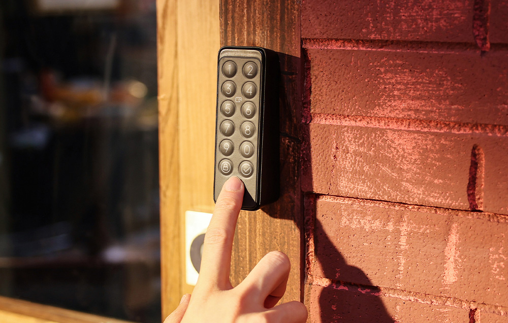 Клавиатура SwitchBot - сенсорная кнопка (1)