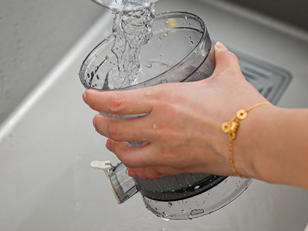 Automātiskā citrusaugļu sulu spiede apelsīniem un citroniem, pārnēsājama, balta (2)