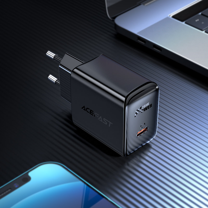 Acefast ātrs USB Type C 20W Power Delivery lādētājs melns (A1 EU black) (1)