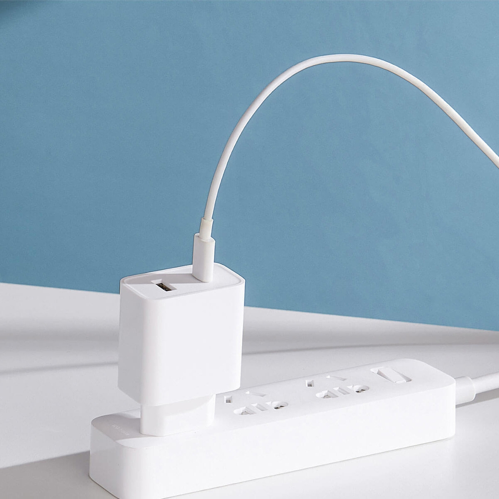 Xiaomi Travel Charger Combo ātrais lādētājs USB-A / USB-C 33W PD balts (BHR4996GL) (1)