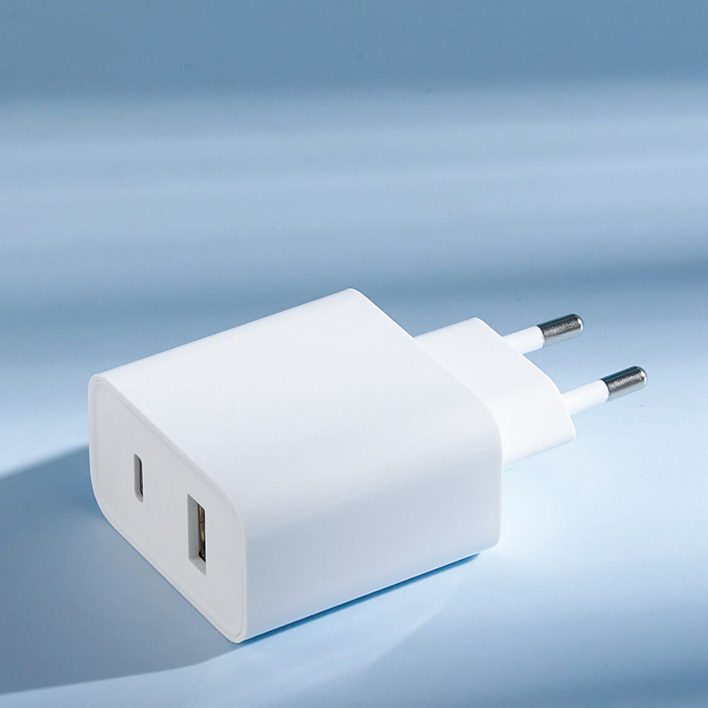 Xiaomi Travel Charger Combo ātrais lādētājs USB-A / USB-C 33W PD balts (BHR4996GL) (3)