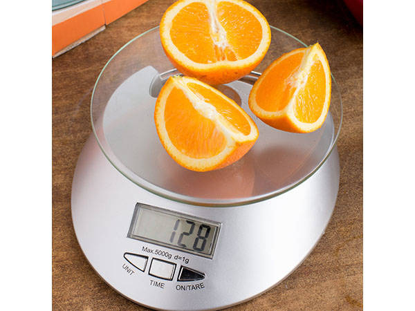 Stikla elektroniskie virtuves svari ar pulksteni, 5 kg un 1 g (0)
